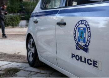 Για κατοχή και διακίνηση ναρκωτικών συνελήφθη 34χρονος στην Καλλιθέα