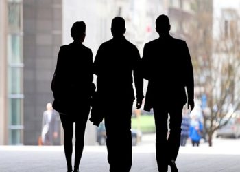 Άγρια επίθεση σε κλιμάκιο της ΑΑΔΕ στη Μαγνησία – Τραυματίστηκε ένας ελεγκτής