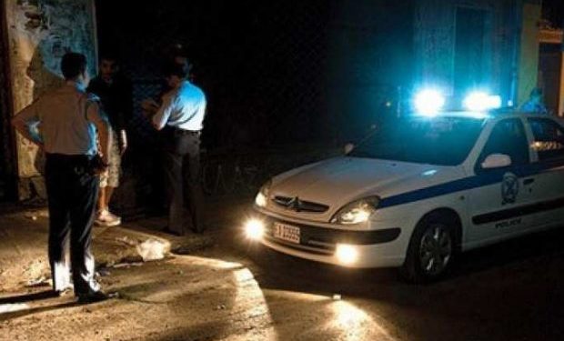 Συμπλοκή με δύο τραυματίες τη νύχτα στο κέντρο της Αθήνας