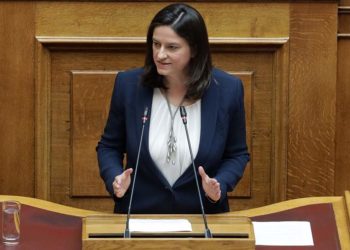 Κεραμέως για άσυλο: Μέσα οι αρχές έξω οι μπαχαλάκηδες