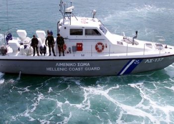 Κεφαλονιά: Περισυλλογή δύο ατόμων στο σκάφος των οποίων υπήρξε εισροή υδάτων