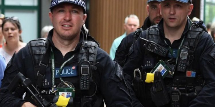 Προειδοποιεί για άτακτο Brexit η αντιτρομοκρατική: Θέτει σε κίνδυνο την ασφάλεια στο Ηνωμένο Βασίλειο