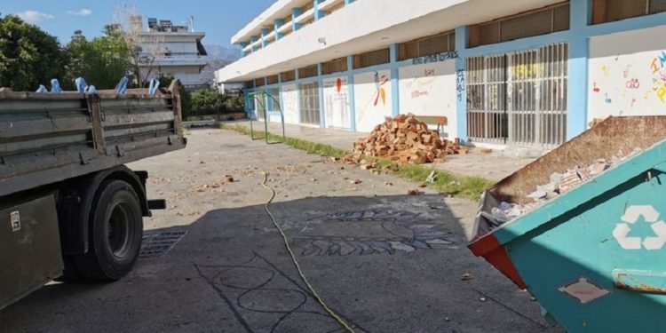 Χανιά: Δολιοφθορές σε μηχανήματα και υλικά εργολάβου που εκτελεί εργασίες συντήρησης σχολικών μονάδων της πόλης