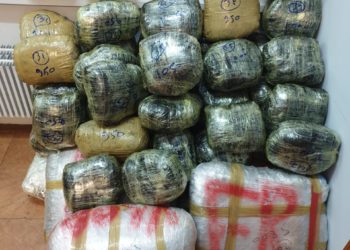 Συνελήφθη 46χρονος στο Κεφαλόβρυσο Ιωαννίνων με 74 κιλά χασίς