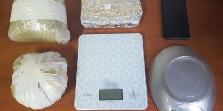 Θεσσαλονίκη: 48χρονος έκρυβε στο σπίτι του δύο κιλά ηρωίνης