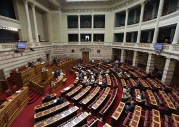 Boυλή: Ανακοινώθηκε η διαβίβαση της δικογραφίας για την έρευνα της υπόθεσης Novartis