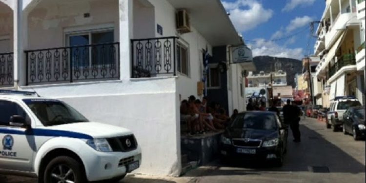 Χειροπέδες σε 59χρονο για 17 κλοπές σε δωμάτια ξενοδοχείων στο Ηράκλειο