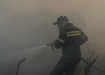 Πολύ υψηλός κίνδυνος πυρκαγιάς και για αύριο σε οκτώ περιφέρειες