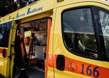 29χρονος επιτέθηκε με τσεκούρι στη μητέρα του