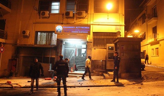 Απόδραση κρατουμένου από το Aστυνομικό Tμήμα Εξαρχείων