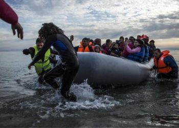 Στους 2.292 οι πρόσφυγες που έφθασαν στο Β. Αιγαίο από τη Δευτέρα το πρωί έως σήμερα