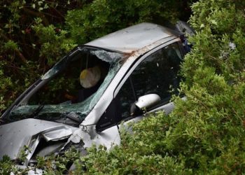 Ναύπλιο: «Βουτιά θανάτου» σε γκρεμό (ΦΩΤΟ)