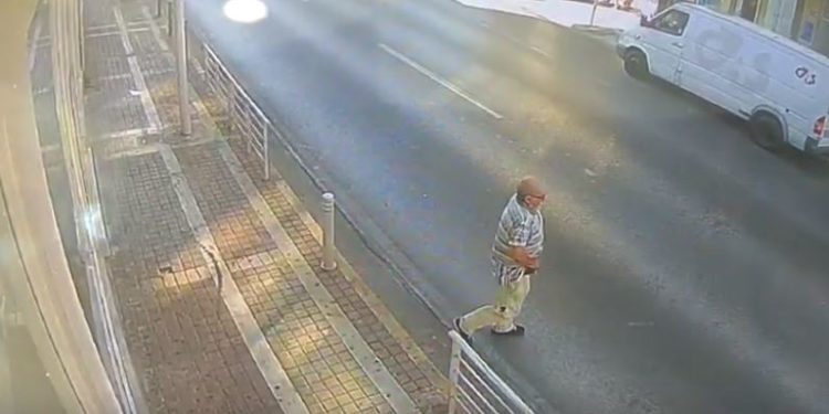 Ληστεία χρηματαποστολής: Οι δράστες πέτυχαν τον απόλυτο αιφνιδιασμό (Βίντεο)