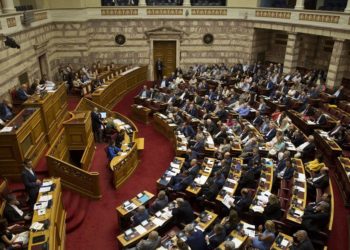 Στη Βουλή η δικογραφία της Novartis για Παπαγγελόπουλο – Τσίπρα