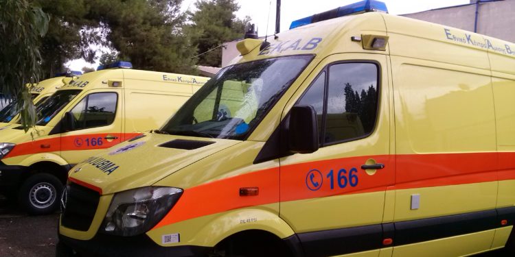 Γραμματέας του σωματείου εργαζομένων ΕΚΑΒ: Πρωτοφανές το περιστατικό με την πτώση ατόμου από γέφυρα πάνω σε διερχόμενο οδηγό μοτοσικλέτας