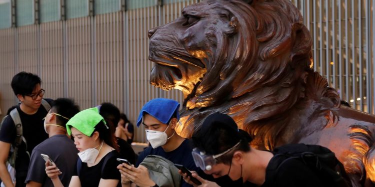ΗΠΑ: Η Apple απέσυρε την εφαρμογή για κινητά που εντόπιζε αστυνομικούς