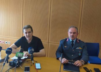 Επαφές Χρυσοχοΐδη στη Λάρισα για την εγκατάσταση προσφύγων στο νομό