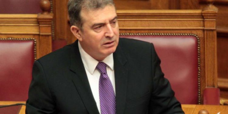 Απάντηση Χρυσοχοΐδη στον Τσίπρα για το «Τζόκερ»: Είδε την ταινία και πάλι δεν κατάλαβε…