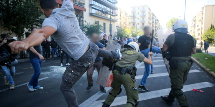 Συνεχίζονται οι έρευνες για τα περιστατικά στο άγαλμα του Τρούμαν
