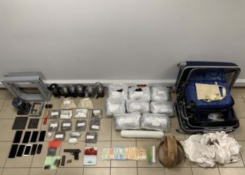 Εξαρθρώθηκε κύκλωμα εισαγωγής και διακίνησης μεγάλων ποσοτήτων ναρκωτικών – Εντοπίστηκε αυτοσχέδιο εργαστήριο νόθευσης