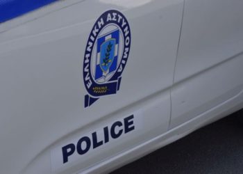 Αστυνομικοί πήγαν για έλεγχο σε τροχόσπιτο μεταναστών και δέχθηκαν πυροβολισμούς