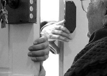 Ληστείες σε βάρος ηλικιωμένων μέσα στο σπίτι τους σε Λαγονήσι και Αγία Παρασκευή