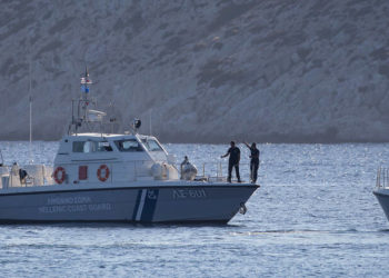 Σύγκρουση σκάφους του Λιμενικού με λέμβο – Χωρίς τις αισθήσεις του ανασύρθηκε 3χρονο παιδί