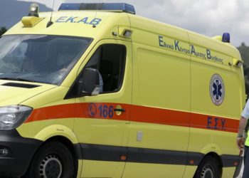 Άστεγος βρέθηκε νεκρός σε πεζοδρόμιο στον Βόλο