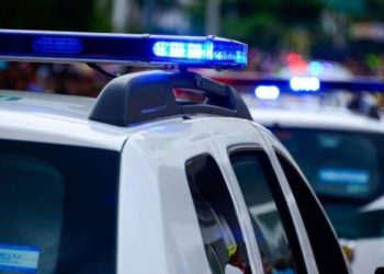 Σύλληψη 28χρονου για παράνομη μεταφορά μεταναστών – Περιπετειώδης καταδίωξη και σύγκρουση με περιπολικό  στην Ε.Ο. Καβάλας – Θεσ/κης