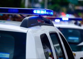 Σε κατάσταση αμόκ απειλούσε τη σύζυγο και τα παιδιά του – Έρευνα διεξάγει η ΕΛ.ΑΣ.