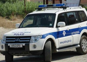 Κύπρος: Αστυνομικοί πήγαν να βάλουν τάξη σε πάρτι Ρώσου με μοντέλα και… το ‘ριξαν στο γλέντι