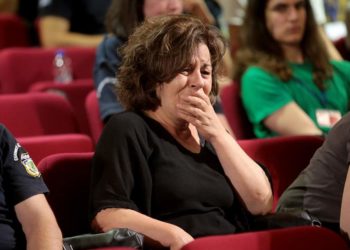 Με το “κατηγορώ” της Μάγδας Φύσσας από το ακροατήριο απολογούνται Αλεξόπουλος – Γερμενής