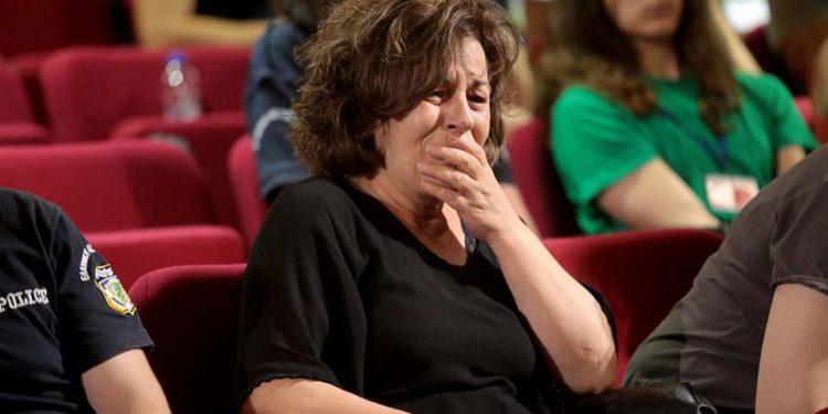 Με το “κατηγορώ” της Μάγδας Φύσσας από το ακροατήριο απολογούνται Αλεξόπουλος – Γερμενής