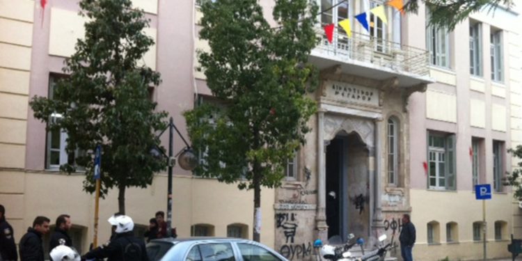 Ηράκλειο: Προφυλακιστέα η 31χρονη που κατηγορείται για τη δολοφονία του πρώην συζύγου της