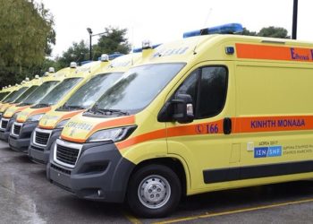 Υπεγράφη η σύμβαση για δωρεάν συντήρηση και επισκευή 143 ασθενοφόρων
