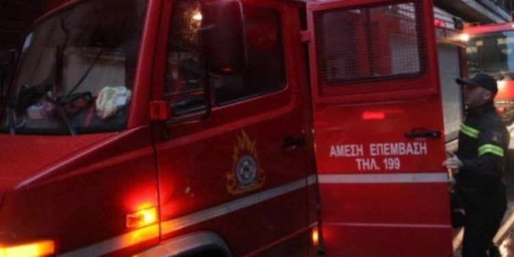Γυναίκα εντοπίστηκε νεκρή μετά από πυρκαγιά σε διαμέρισμα στη Γλυφάδα