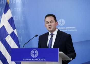 Πέτσας για «Τζόκερ»: Αν ο νόμος πρέπει να επανεξεταστεί, θα το αποφασίσει η Βουλή