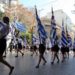 Σε εξέλιξη η μαθητική παρέλαση στο κέντρο της Αθήνας
