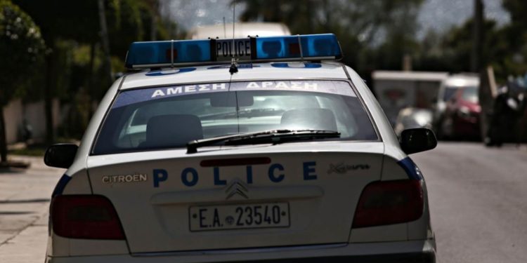 Καταγγελίες για επιθέσεις μαυροντυμένου άνδρα σε παιδιά στα Μελίσσια