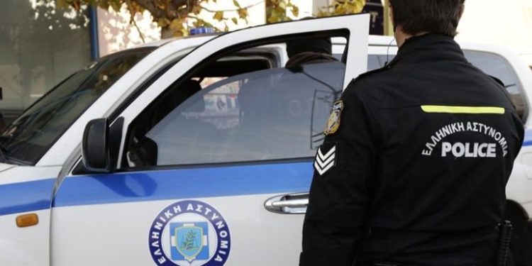 Για ληστεία και τραυματισμό αλλοδαπού συνελήφθη 25χρονος στη Θεσσαλονίκη