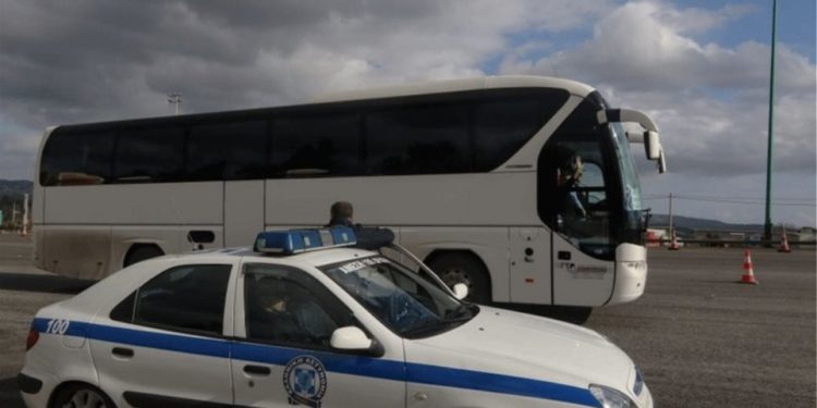 Χαλκιδική: Τροχαίο με λεωφορείο που μετέφερε μαθητές – Δεν υπάρχουν τραυματίες