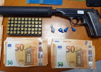 Εξαρθρώθηκε κύκλωμα πλαστογράφων και διακίνησης μεταναστών – Συνελήφθησαν 4 άτομα (ΦΩΤΟ)