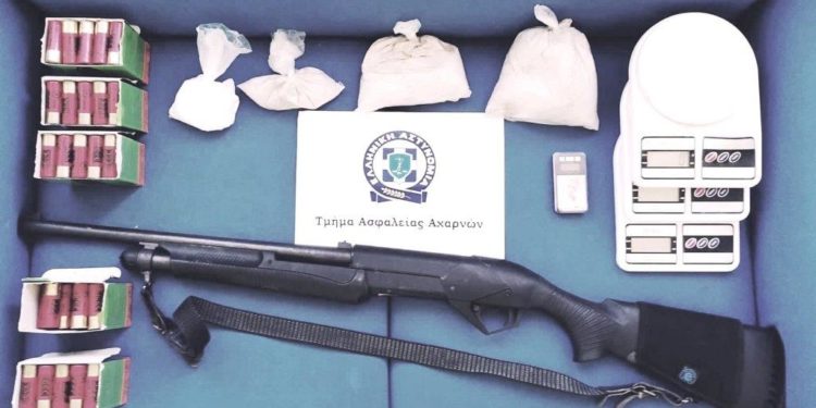 Δύο συλλήψεις για κατοχή και διακίνηση ναρκωτικών στο Ζεφύρι