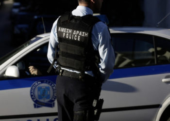 Επέστρεψε στο σχολείο η 14χρονη που μαχαίρωσε τη μητέρα της