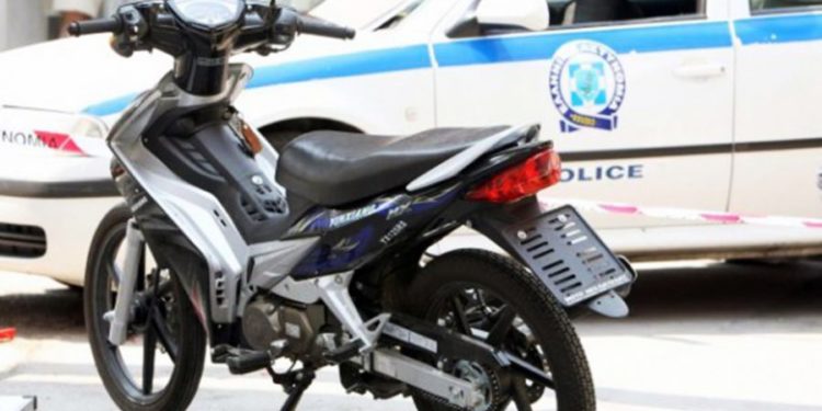 Ανήλικοι έκλεβαν «παπάκια» στη Θεσσαλονίκη