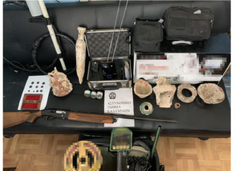 Για κατοχή ναρκωτικών και αρχαιοτήτων συνελήφθησαν δύο άνδρες στην Κάλυμνο