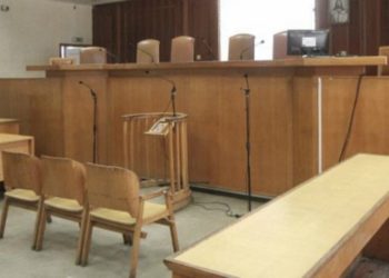 Καταγγελία βιασμού ανήλικης από τον πατέρα της στην Κρήτη: Άλλαξε την κατάθεση η αδελφή της