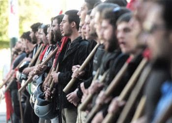 Σε εξέλιξη το φοιτητικό συλλαλητήριο – Κλειστό το κέντρο της Αθήνας