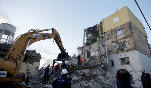 Έξι νεκροί από την ισχυρή σεισμική δόνηση των 6,4 Ρίχτερ στην Αλβανία