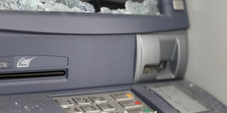 Ανατίναξαν ATM στα Χανιά